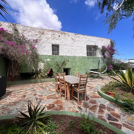 2 Guests - Wifi - Eco - Near